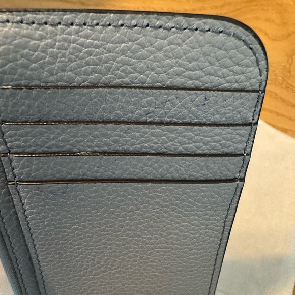 Chloe Alphabet Wallet in Grained Leather - Picture 6 of 16